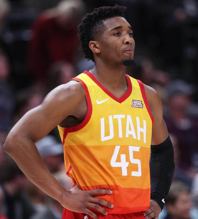 轻松拿下胜 轻松拿下胜