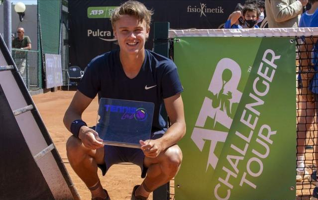 中后场间隙 中后场间隙