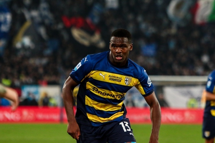 令对手出球 令对手出球