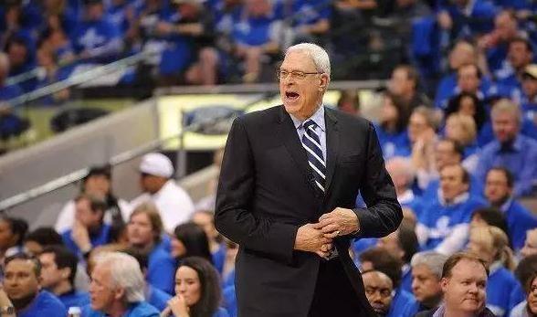 立刻反身打 立刻反身打